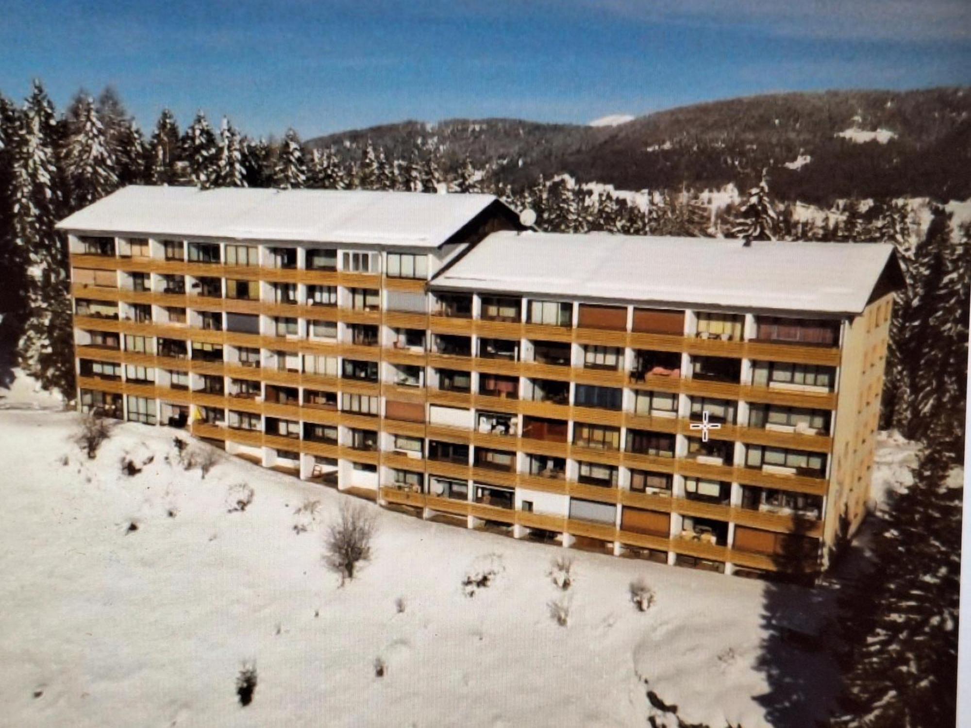 Haus Enzian - Apartment Gerlitzen Kanzelhohe Екстериор снимка